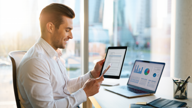 17fc609d3bd4a2d5a81884859fb3aeee